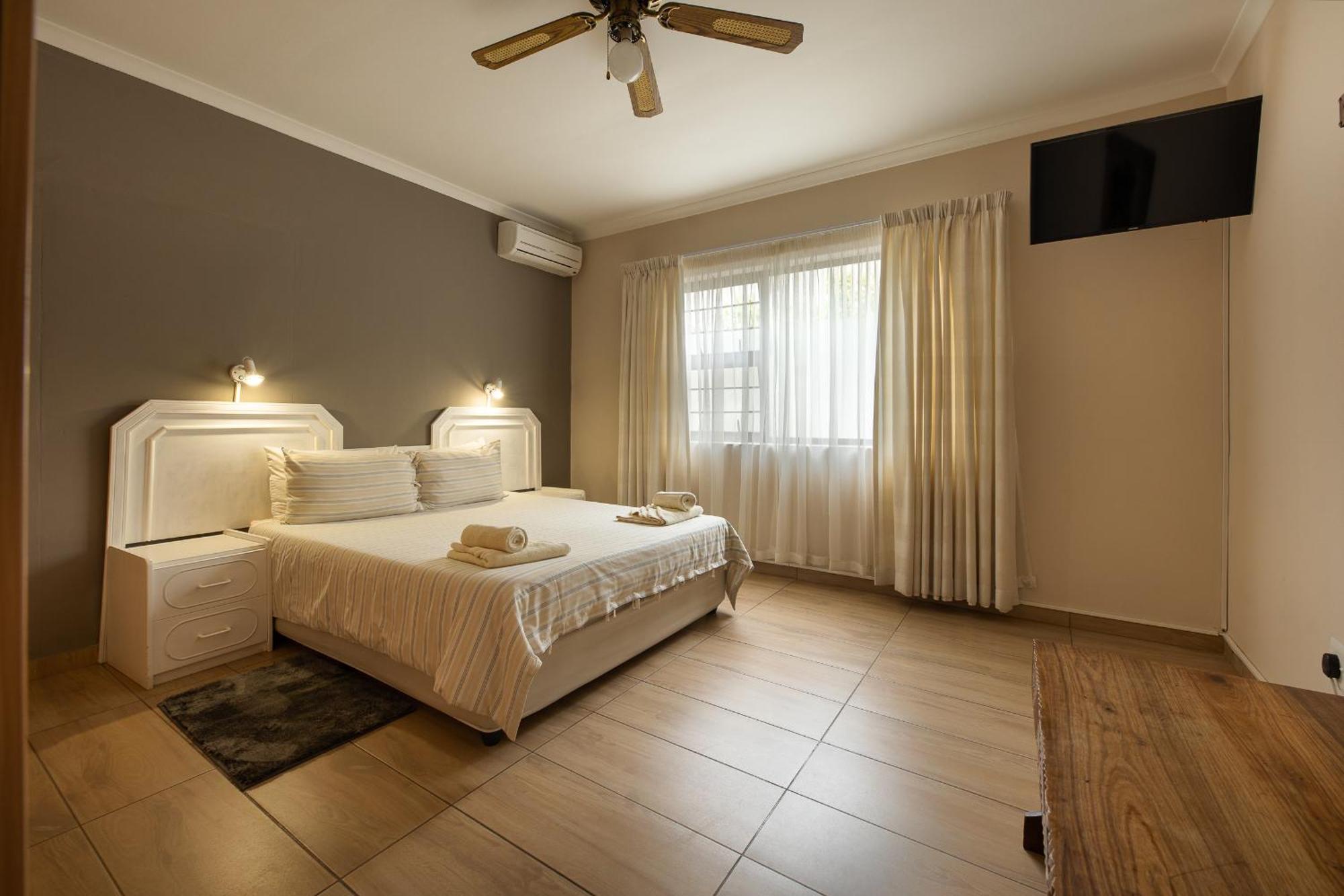Guesthouse Fischreiher B&B ซวาคอปมุนด์ ภายนอก รูปภาพ