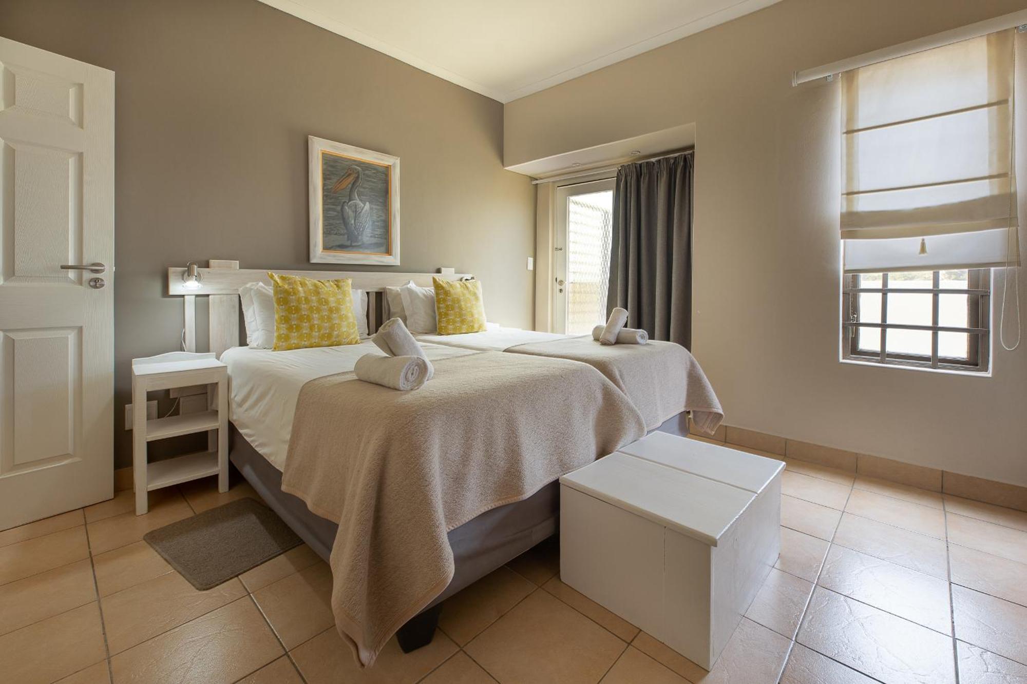 Guesthouse Fischreiher B&B ซวาคอปมุนด์ ภายนอก รูปภาพ