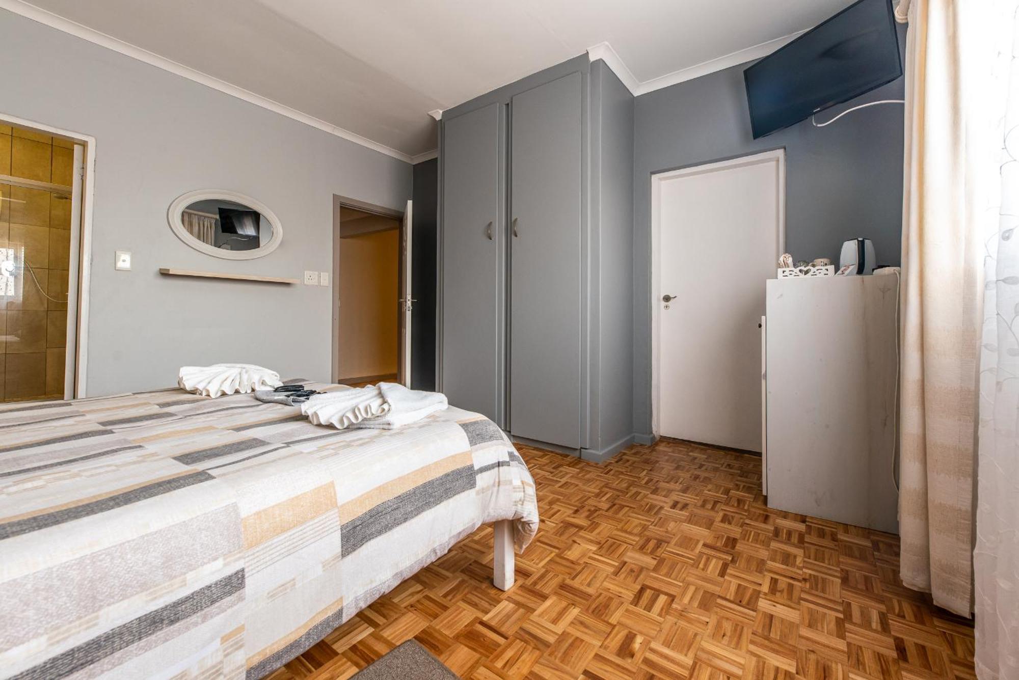 Guesthouse Fischreiher B&B ซวาคอปมุนด์ ภายนอก รูปภาพ