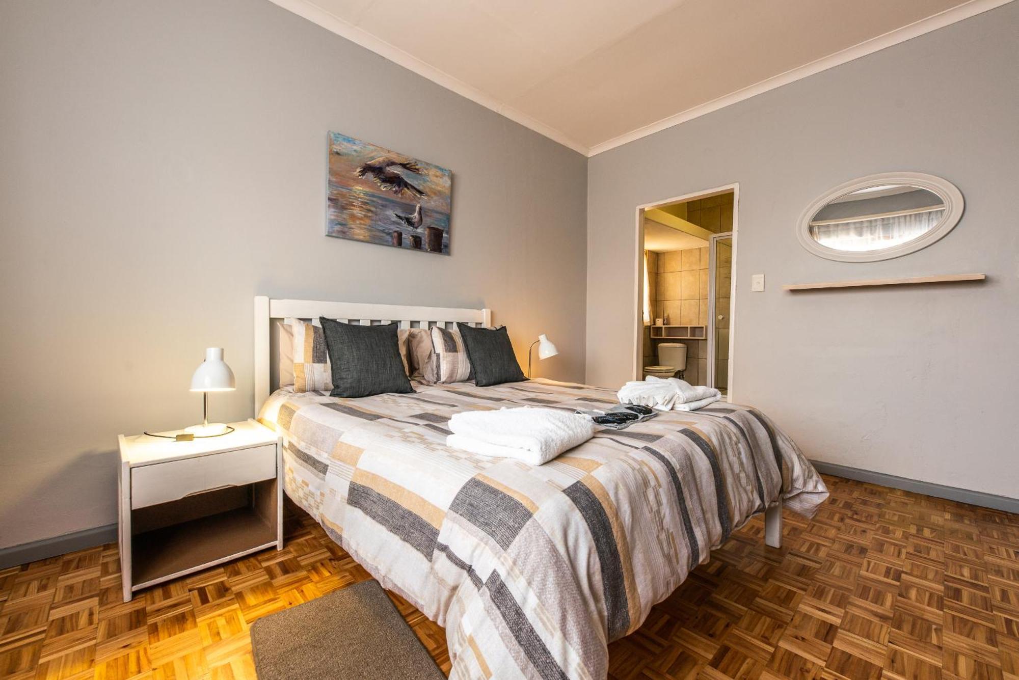 Guesthouse Fischreiher B&B ซวาคอปมุนด์ ภายนอก รูปภาพ