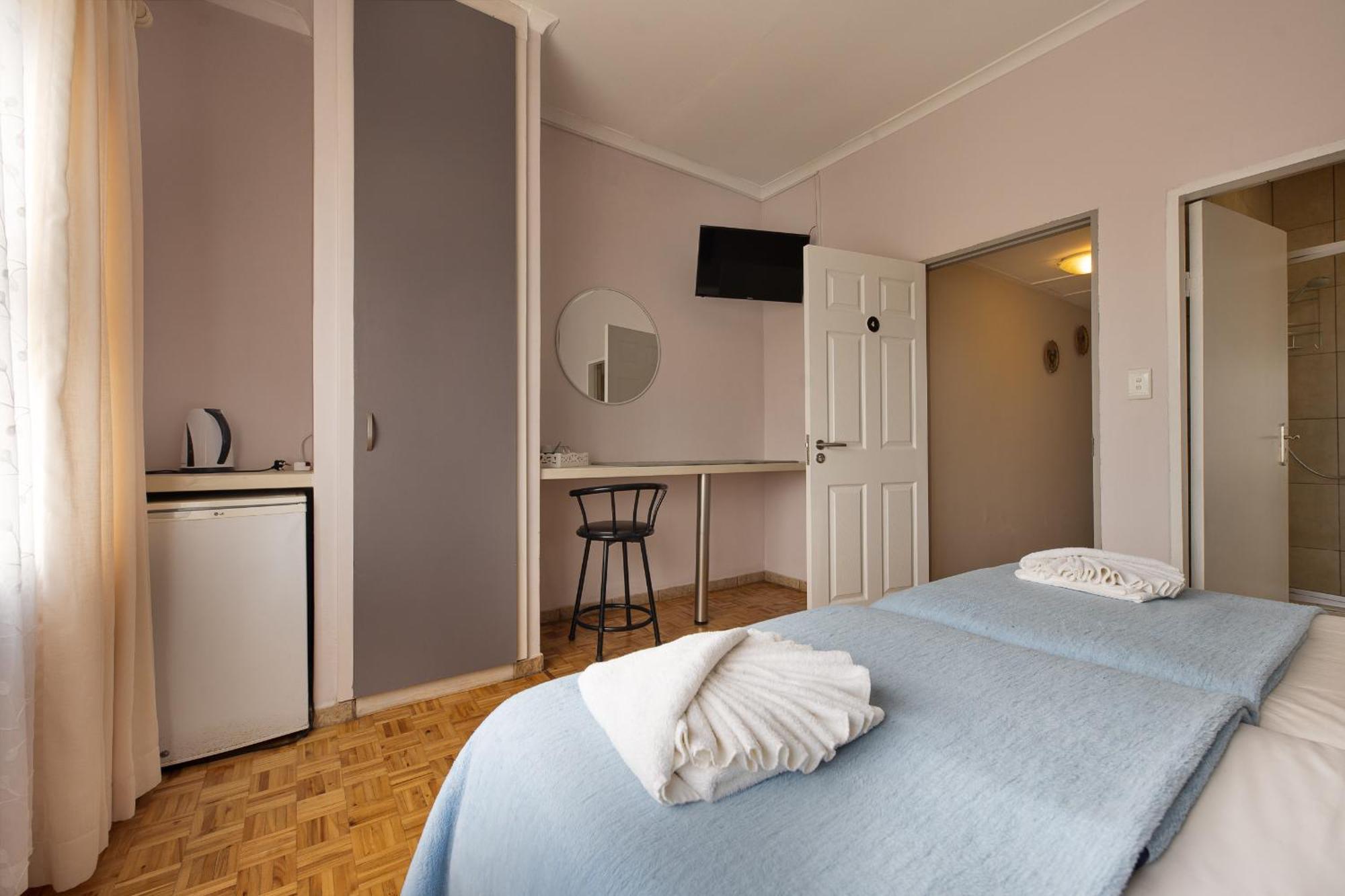 Guesthouse Fischreiher B&B ซวาคอปมุนด์ ภายนอก รูปภาพ