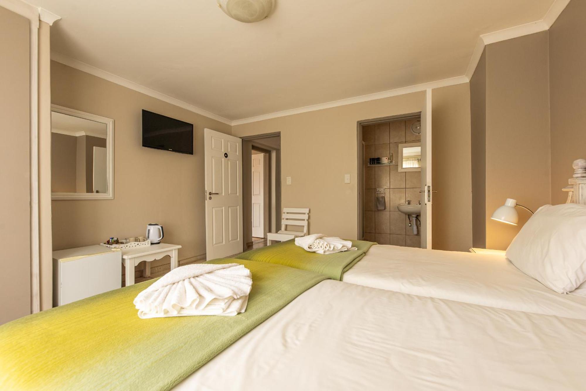 Guesthouse Fischreiher B&B ซวาคอปมุนด์ ภายนอก รูปภาพ